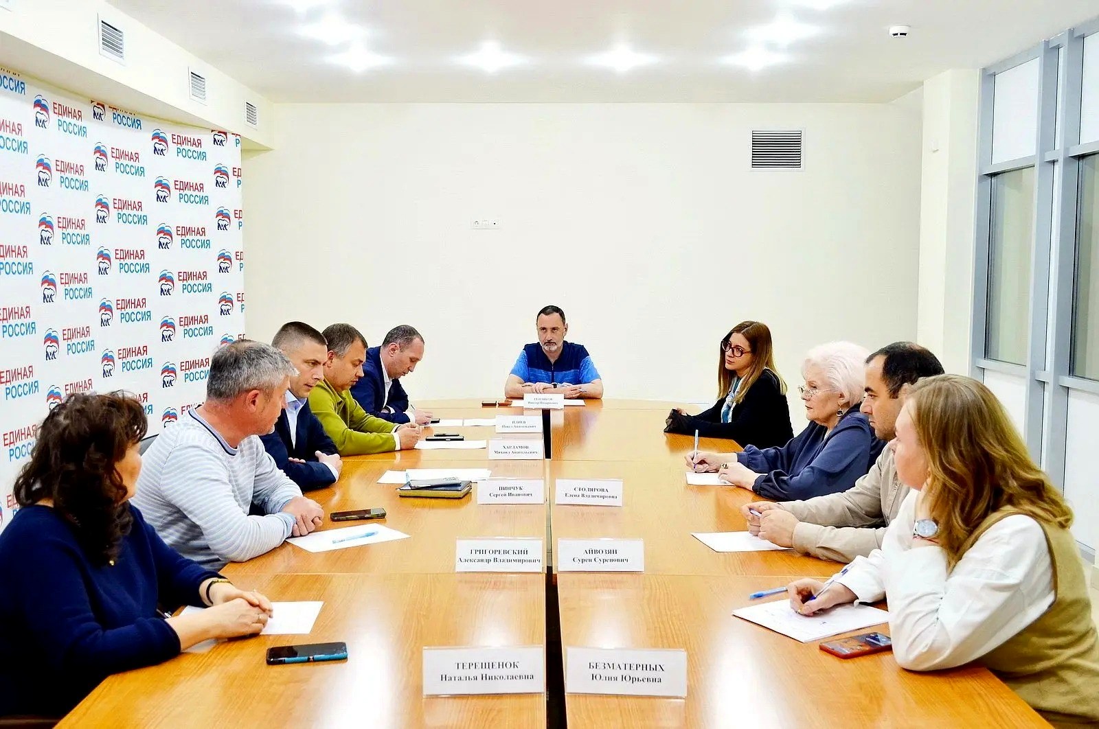 Депутат ЗСК Виктор Тепляков провёл приём граждан в ТОС «Новосочинский